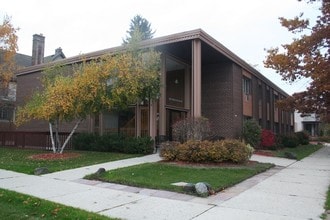 Building Photo - Executive House