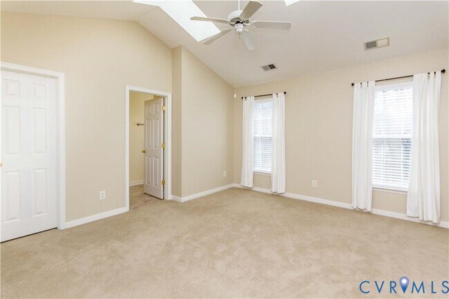 Building Photo - 5501 Millstream Ln