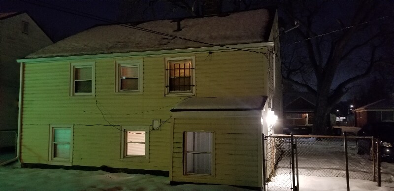 Building Photo - 19315 Mackay St