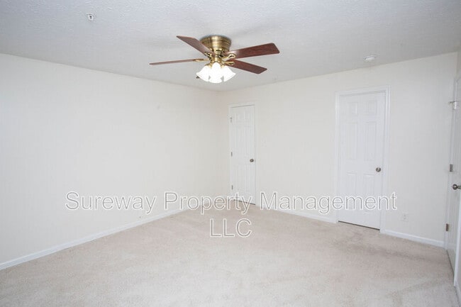 Building Photo - 67 Eldon Way