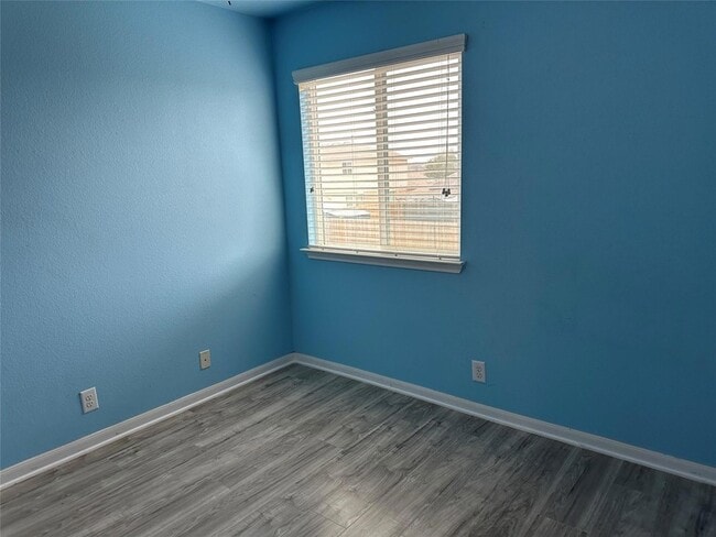 Building Photo - 307 Wildcat Dr