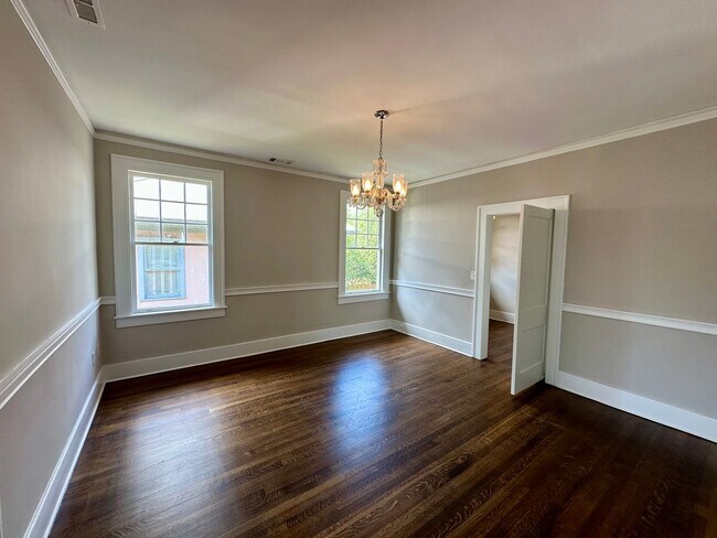 Building Photo - 3 BED | 2 BATH | ARDSLEY PARK | PRIVATE BACK PORCH