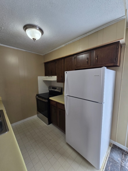 Building Photo - 7113 Senn Way