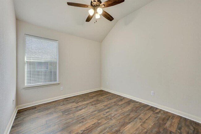 Building Photo - 1809 Hidden Springs Path