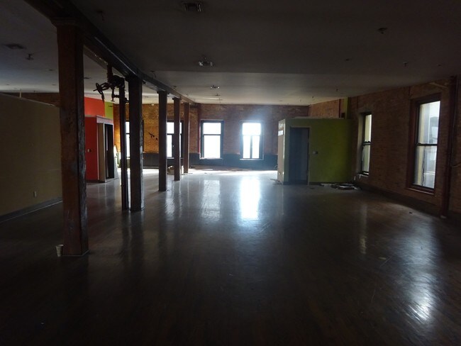 Building Photo - The Alphabet Lofts