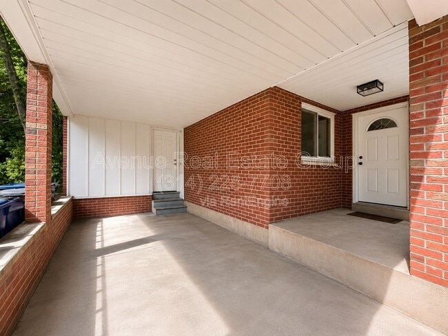 Building Photo - 9529 Lodge Pole Ln