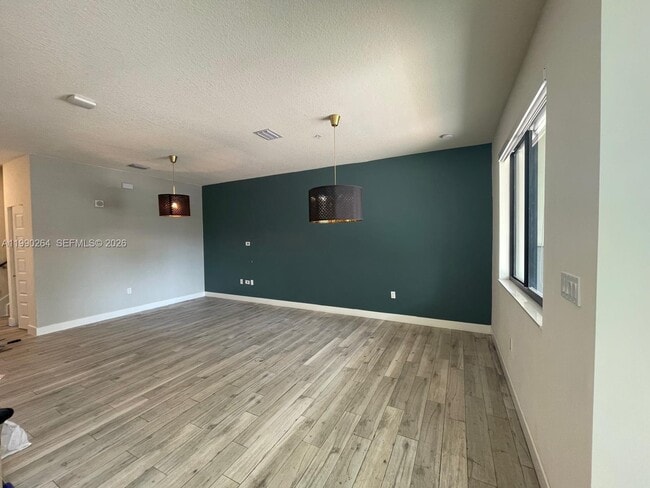 Building Photo - 4700 NW 84th Ave