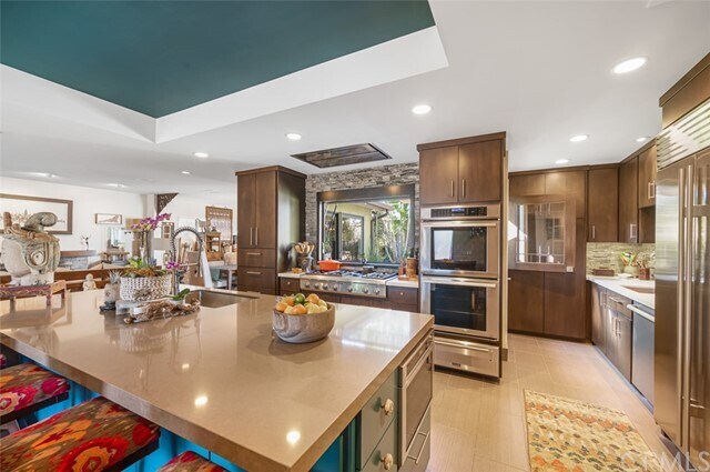 Building Photo - 16341 Hollywood Ln