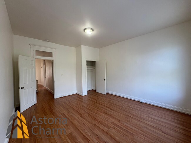 Building Photo - Rent Offers Accepted!