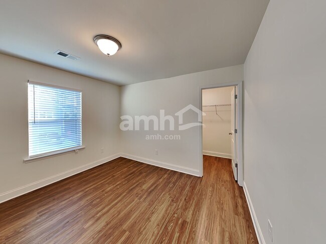 Building Photo - 209 Rivulet Dr