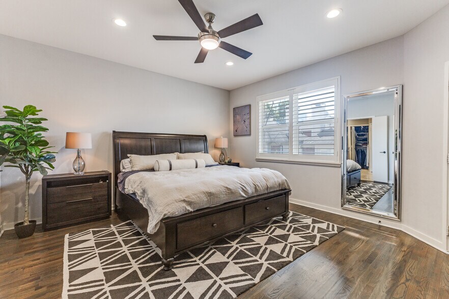 Building Photo - 2928 State St