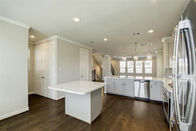 Building Photo - 10824 Brittmoore Oaks Pl
