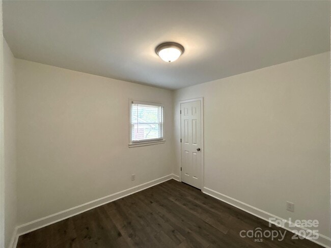 Building Photo - 3709 Topsfield Rd