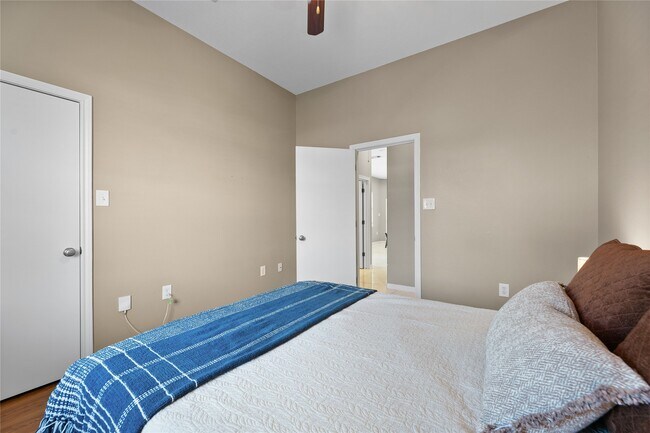 Building Photo - 22835 Fritz Ln