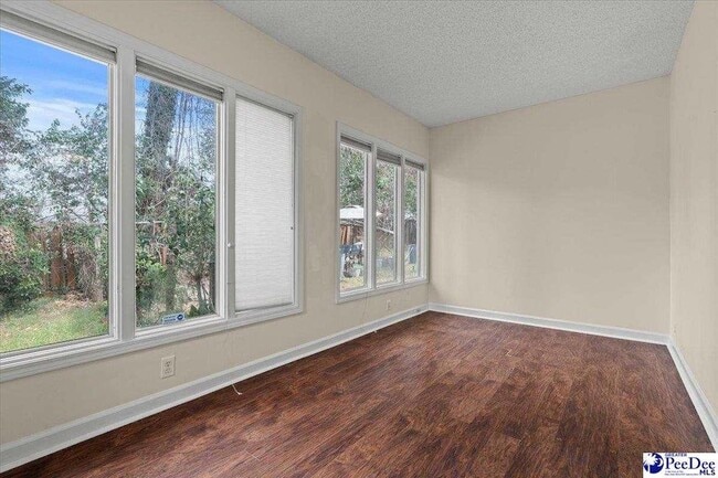 Building Photo - 509 Spruce St