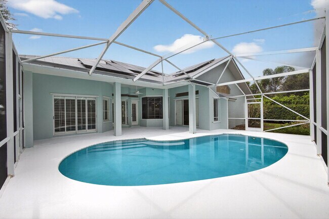 Building Photo - 8401 SE Ketch Ct