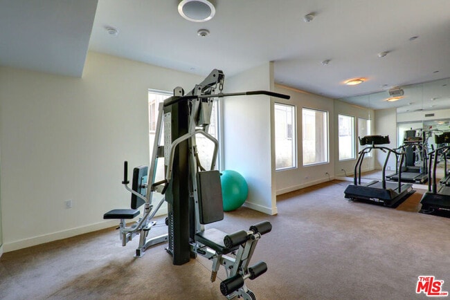 Building Photo - 6001 Carlton Way