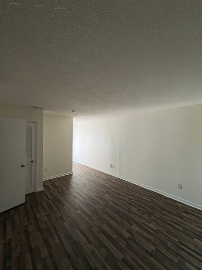 Building Photo - 356 Camp Jordan Rd