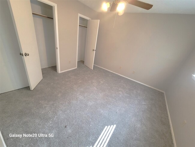 Building Photo - 19318 Quiet Brook Dr