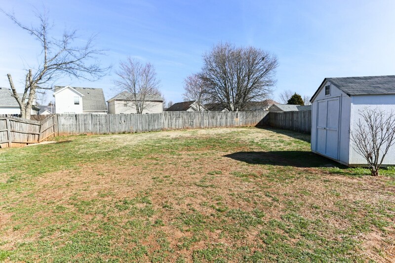 Building Photo - 350 Pawnee Trail