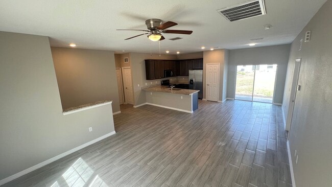 Building Photo - BEAUTIFUL 3 Bedroom, 2 Bathroom Home in Palm Bay!! (NEW PICTURES COMING SOON!!)