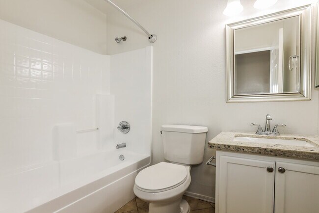 Building Photo - 11545 W Scotts Dr