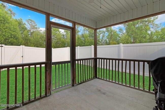 Building Photo - 407 Glenhaven Ln