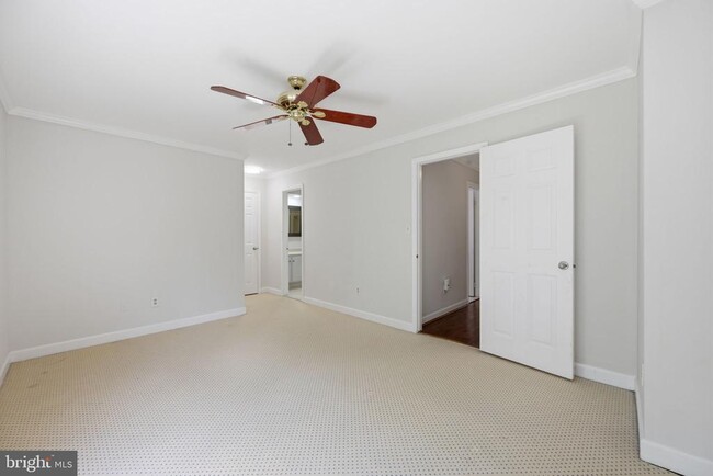 Building Photo - 2009 Gervais Dr