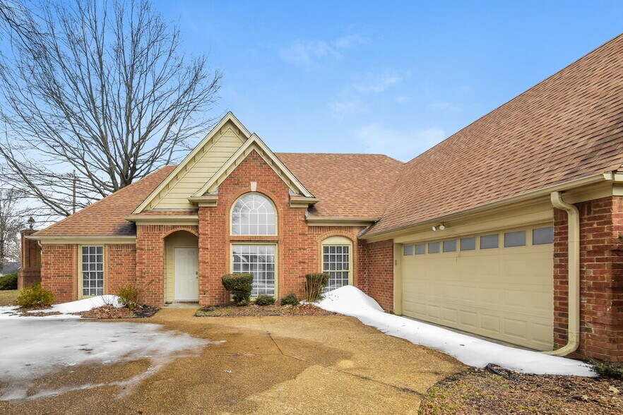 Building Photo - 9922 Lacee Ln