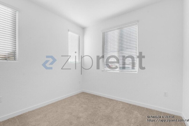 Building Photo - 10365 Bayson Wy