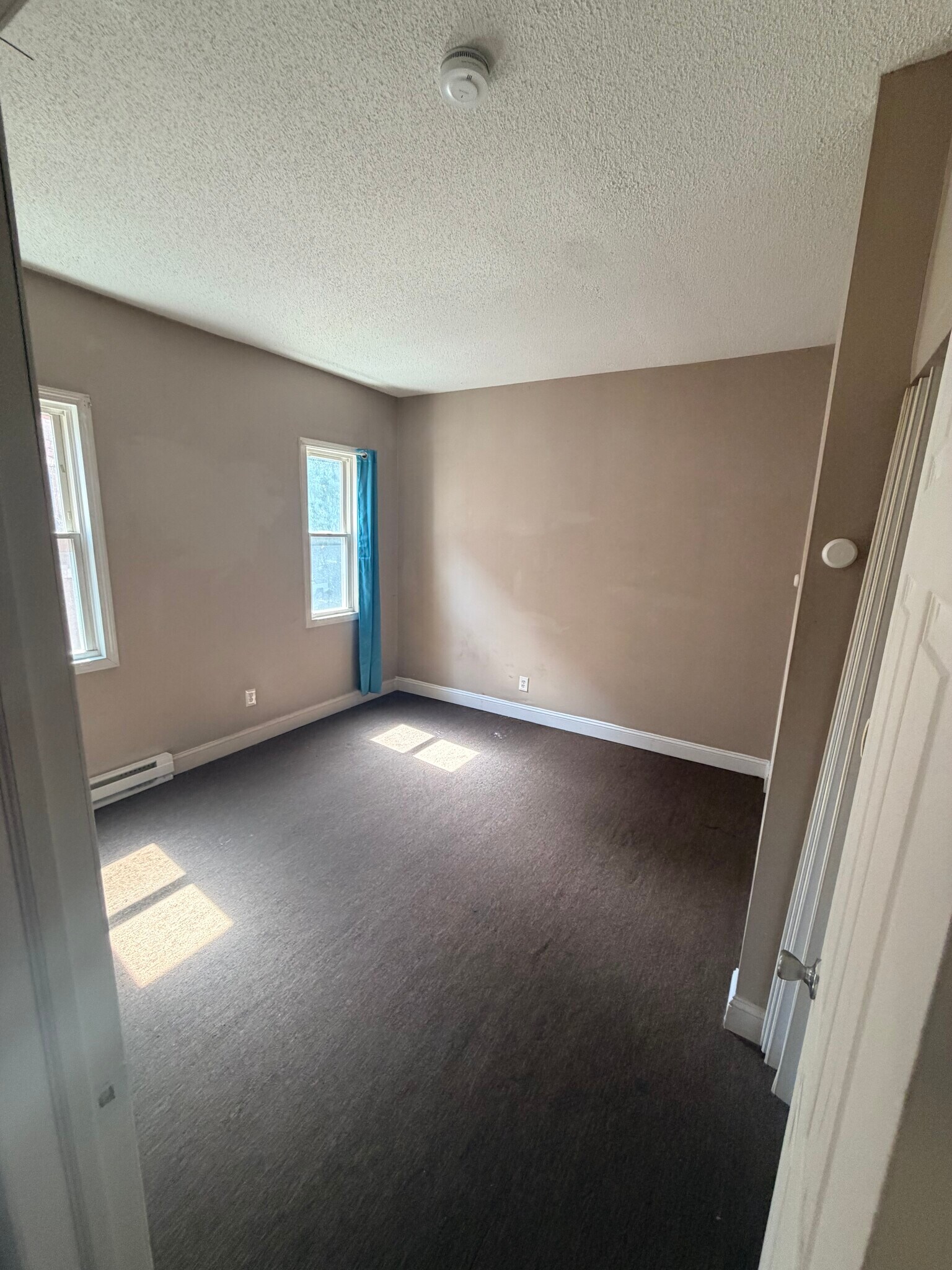 bedroom 2 - 51 Seyms St