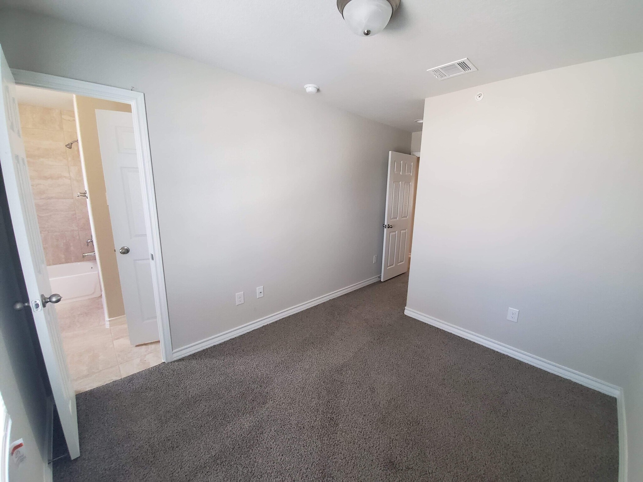 Building Photo - 16906 Spirit Brk