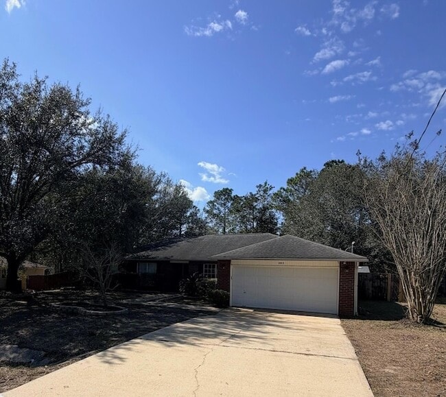 Building Photo - 205 Villacrest Dr