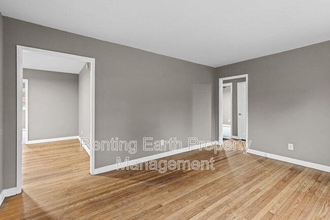 Building Photo - 1633 32nd Street Ensley