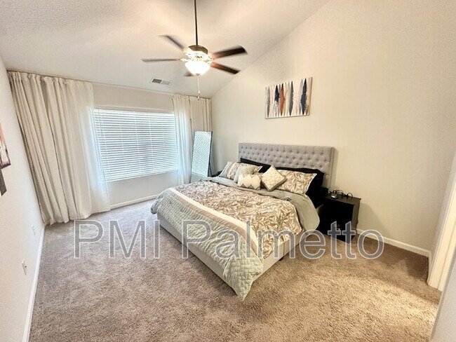 Building Photo - 409 Eclipse Ln