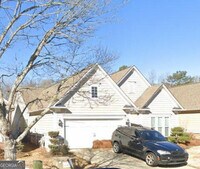 Building Photo - 216 High Ct Way