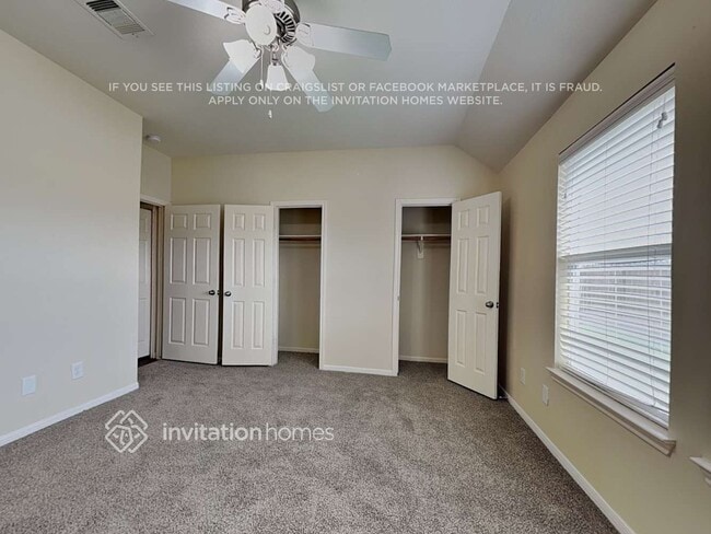 Building Photo - 19235 Sandelford Dr