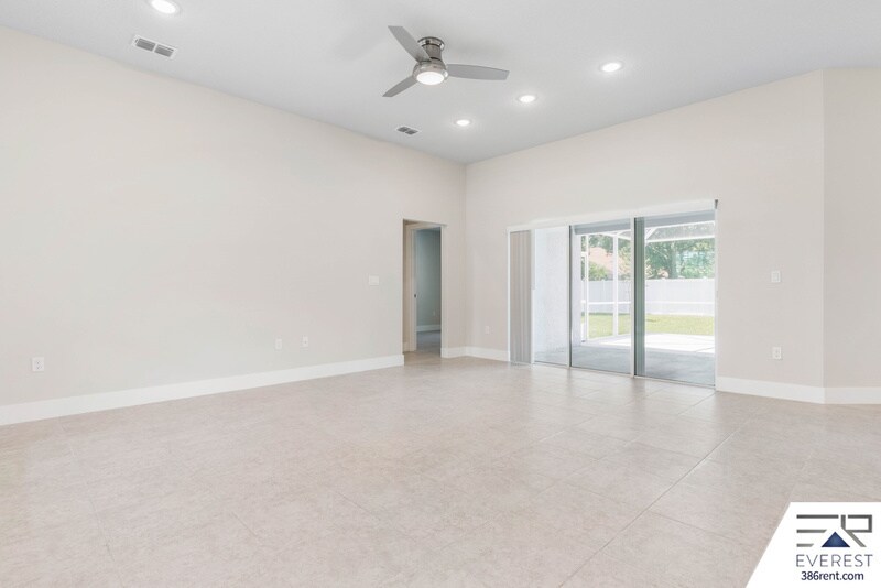 Building Photo - 58 Buttermill Dr