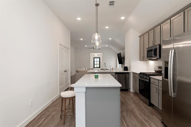 Building Photo - 17230 Black Ash Ct