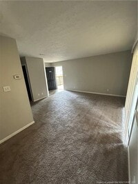 Building Photo - 831 Applewood Ln