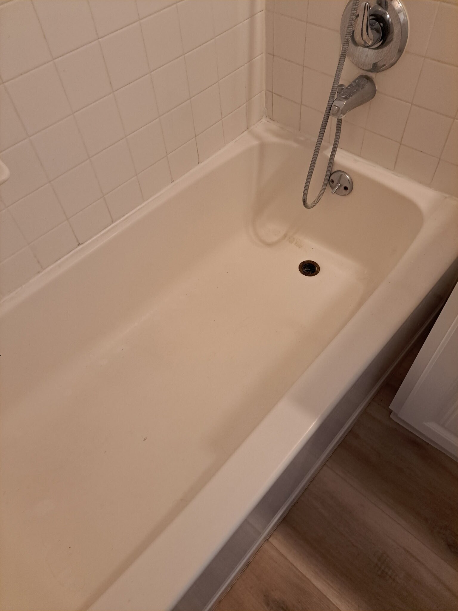 Building Photo - 4822 Grand Ave