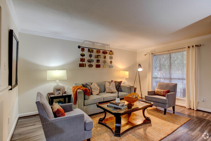 Greenridge Place 3000 Greenridge Dr Houston TX 77057 Apartment Finder