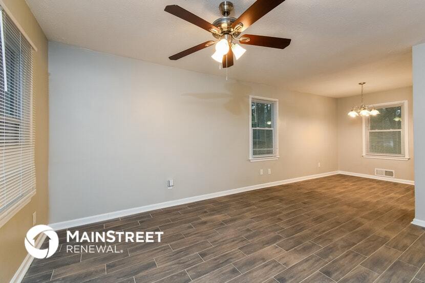 Building Photo - 8807 Crown Ct