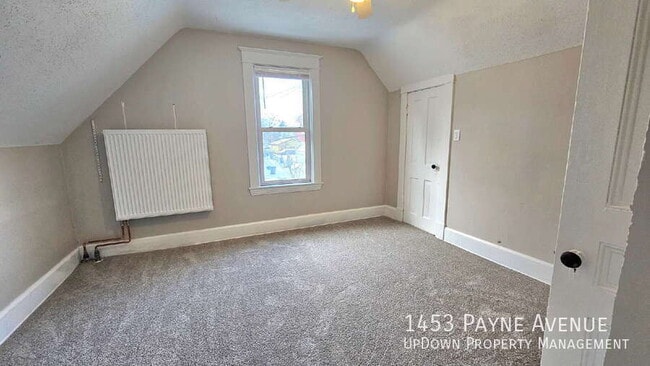 Building Photo - 1453 Payne Ave