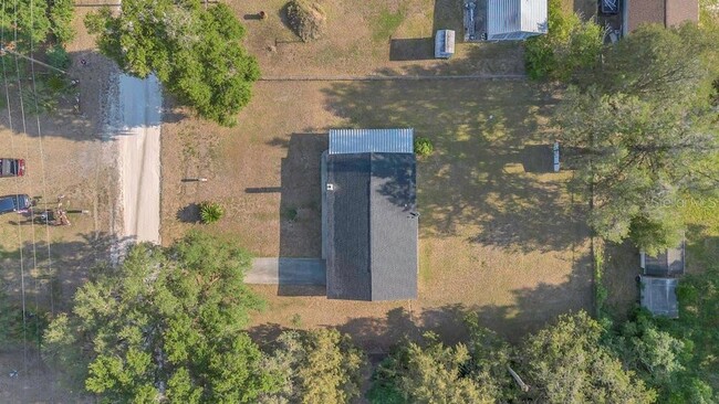 Building Photo - 14025 SE 54 Ct