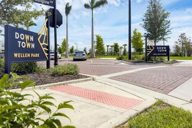 Building Photo - 11314 Pinot Dr