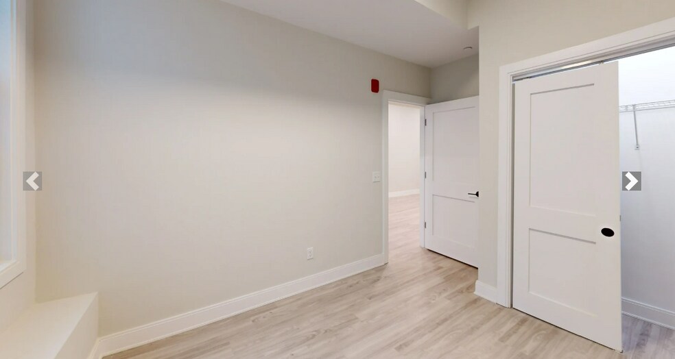 Building Photo - 220 Tremont St