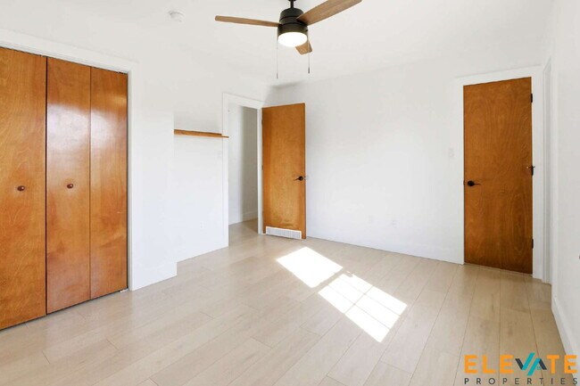Building Photo - Beautiful Like-New 3 Bedroom Home with Huge Fenced Yard, Greenhouse & Storage