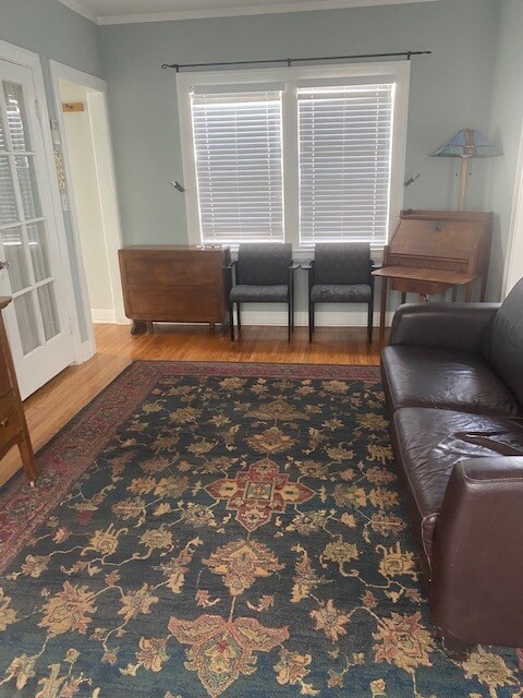 Building Photo - 737 N Alfred St