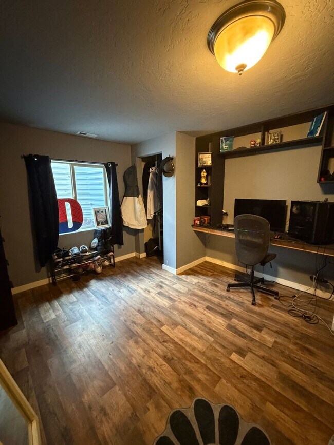 Building Photo - 6584 S Azimuth Ct